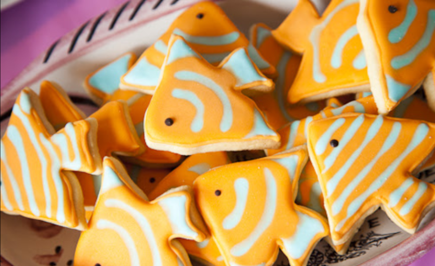 orange fish cookies